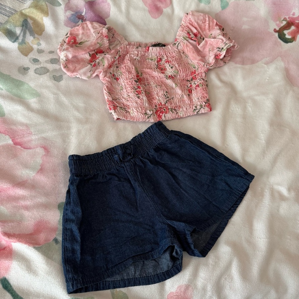 Vince Camuto - Pink Floral Top with matching blue shorts - Size 3T